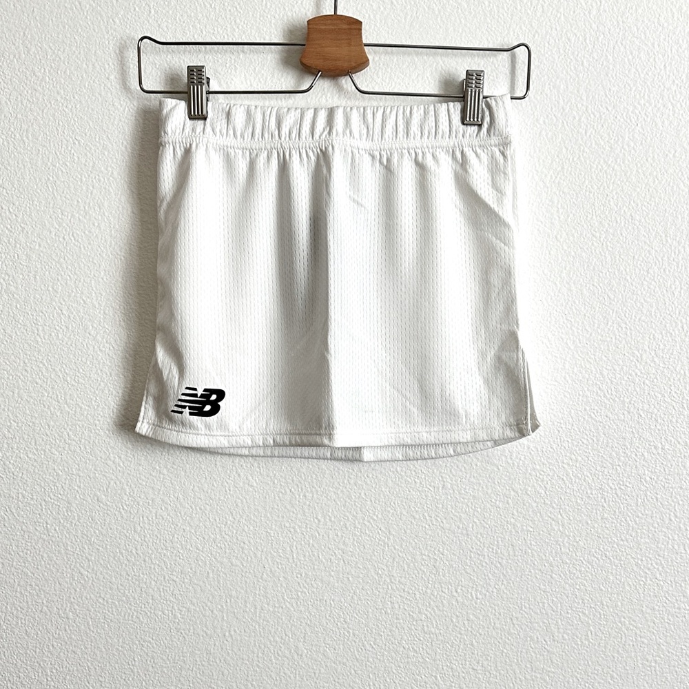 New Balance White Jersey Athletic Skirt Size M